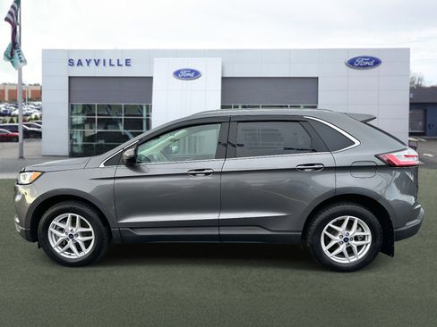 Used 2022 Ford Edge SEL w/ Convenience Package image 2