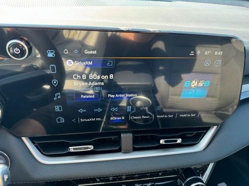 New 2027 Chevrolet Equinox LT FWD image 39