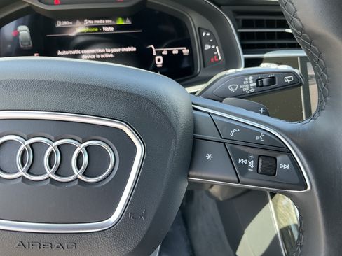 Used 2022 Audi Q7 2.0T Premium Plus AWD/4WD image 24