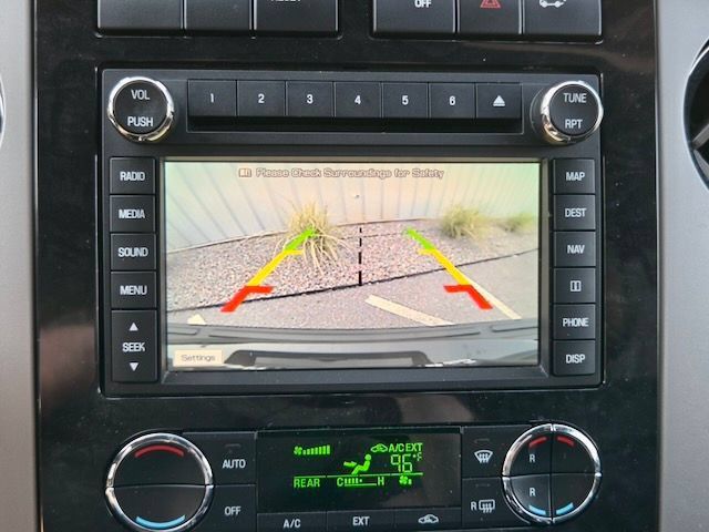 Used 2014 Ford Expedition Limited w/ Equipment Group 301A AWD/4WD image 21