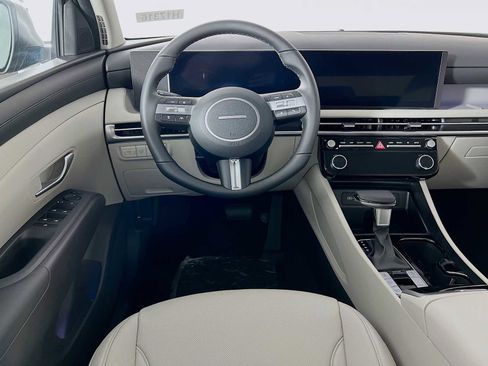 Certified 2025 Hyundai Tucson SEL image 16