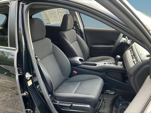 Used 2016 Honda HR-V EX image 28