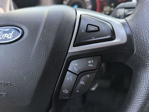 Used 2020 Ford Fusion SE FWD image 22