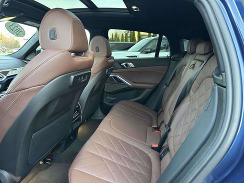 Used 2023 BMW X6 xDrive40i w/ M Sport Package image 11