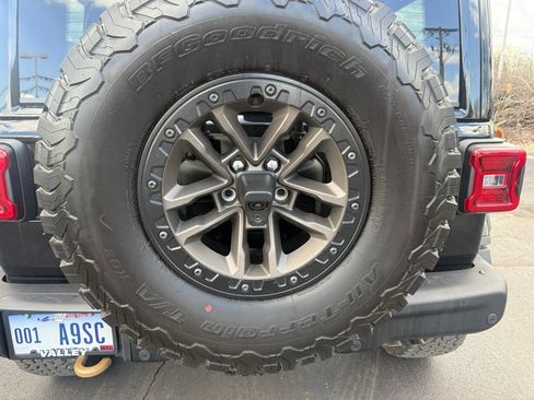 Used 2025 Jeep Wrangler Unlimited Rubicon 392 AWD/4WD image 45