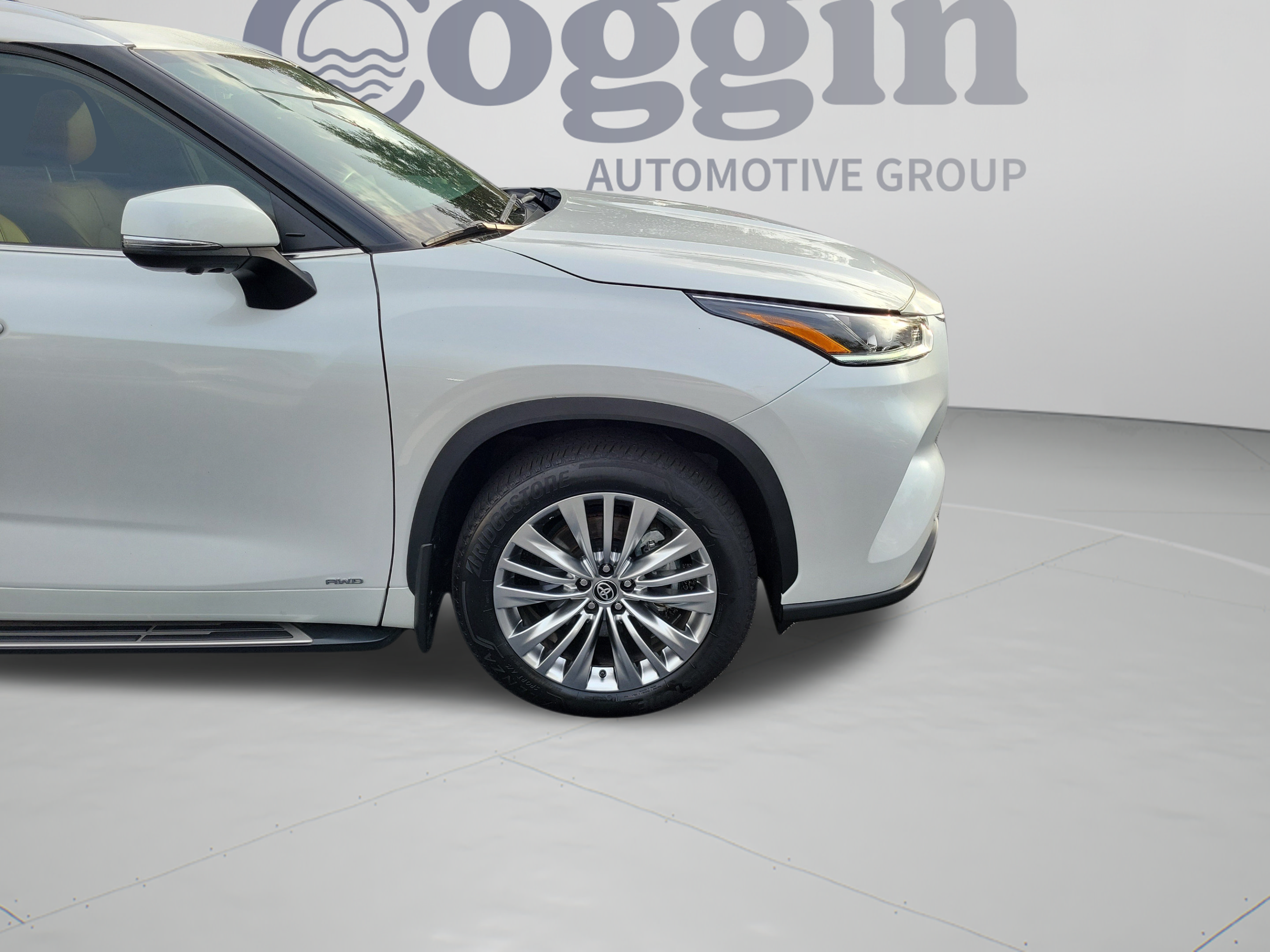 Certified 2026 Toyota Highlander Platinum AWD/4WD image 37