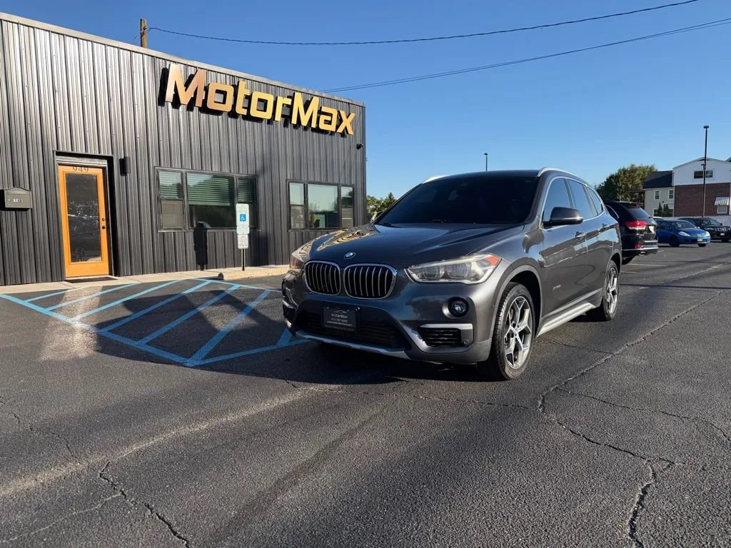 Used 2017 BMW X1 xDrive28i AWD/4WD image 1