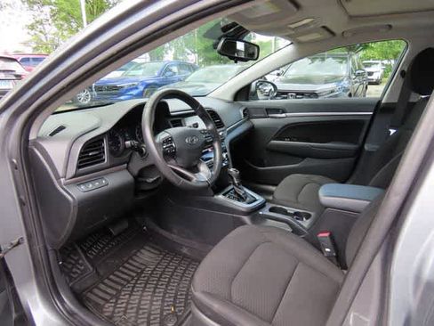 Used 2019 Hyundai Elantra Value Edition w/ Cargo Package FWD image 2