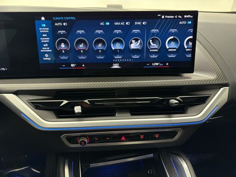 Certified 2023 BMW XM AWD/4WD image 21