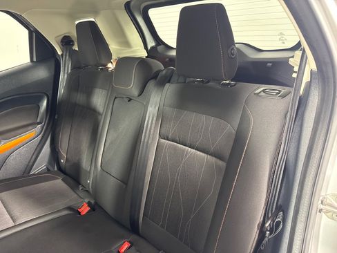 Used 2021 Ford EcoSport SE w/ SE Convenience Package image 24