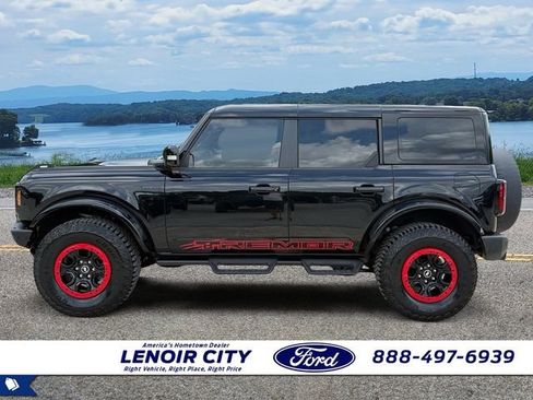 Used 2024 Ford Bronco Wildtrak AWD/4WD image 6
