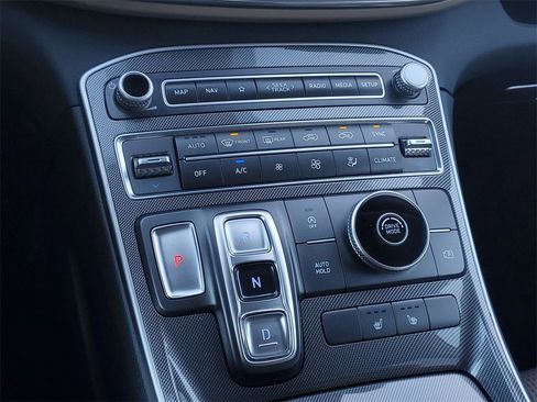 Certified 2023 Hyundai Santa Fe SEL image 20