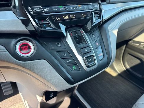 Used 2024 Honda Odyssey EX-L image 26