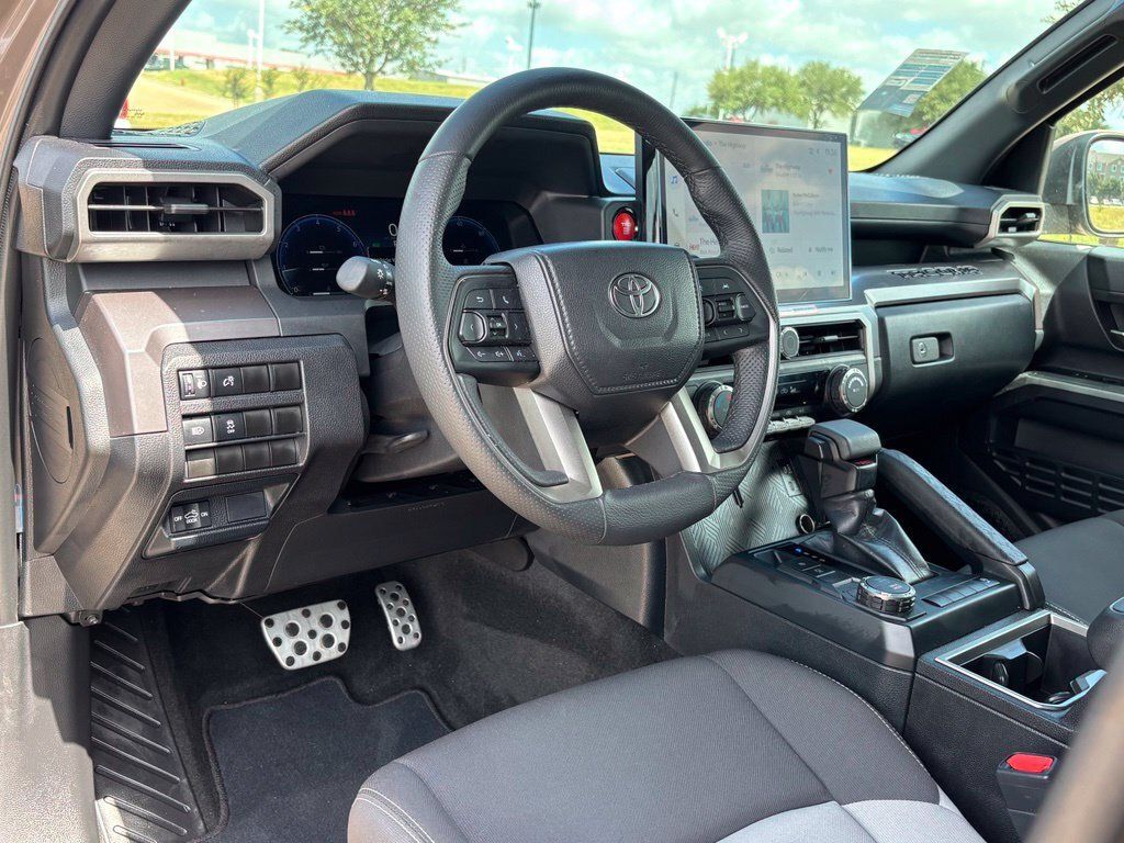 Used 2026 Toyota Tacoma TRD Sport RWD image 10