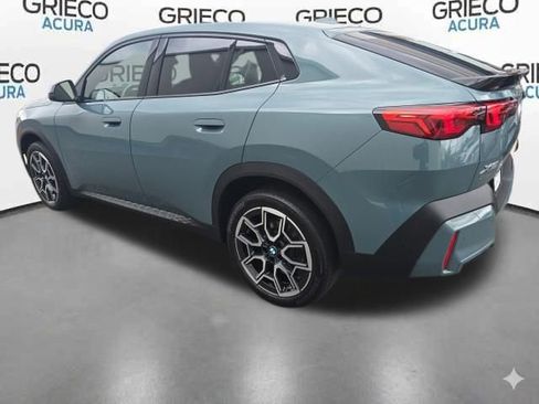 Used 2025 BMW X2 xDrive28i AWD/4WD image 5