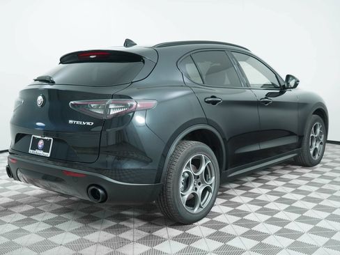 New 2025 Alfa Romeo Stelvio Sprint AWD/4WD image 7