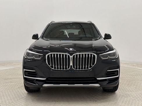 Used 2023 BMW X5 xDrive40i w/ Parking Assistance Package AWD/4WD image 6