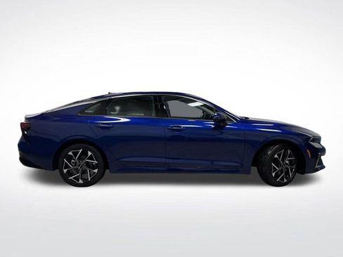 Used 2025 Kia K5 EX image 2