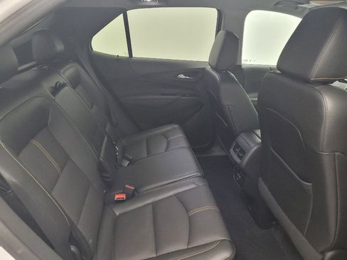 Used 2024 Chevrolet Equinox Premier AWD/4WD image 19