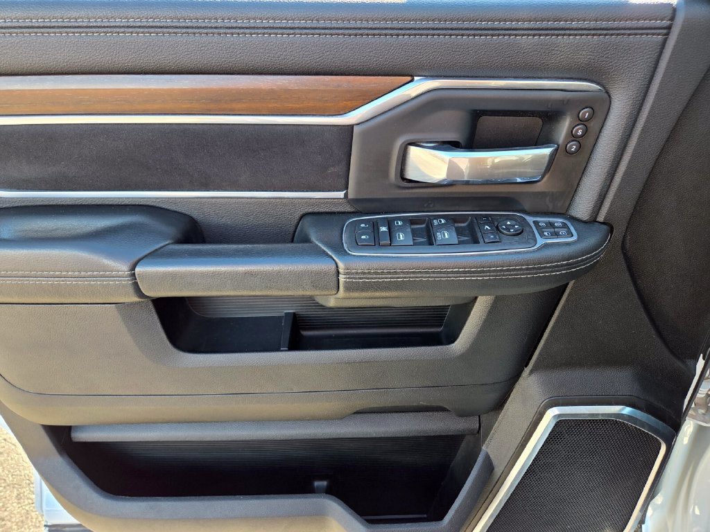 Used 2024 RAM 2500 Laramie w/ Safety Group AWD/4WD image 21