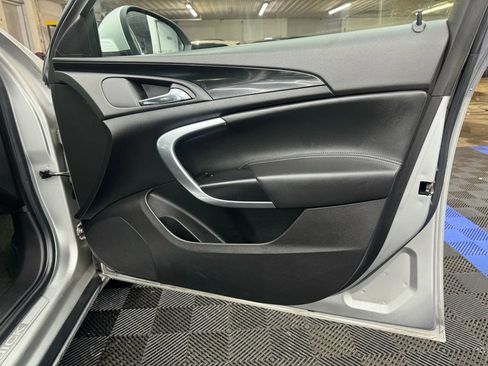 Used 2011 Buick Regal CXL image 7