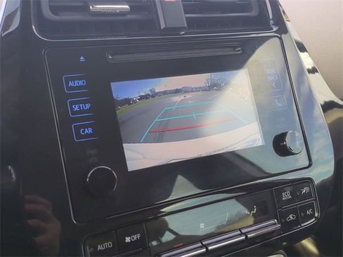 Used 2019 Toyota Prius XLE image 26