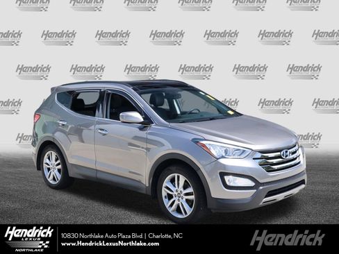 Used 2015 Hyundai Santa Fe Sport 2.0T w/ Option Group 05 FWD image 1