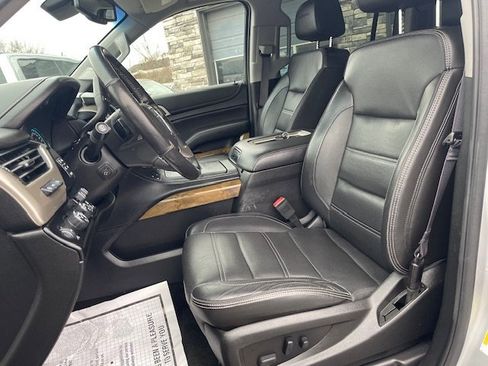 Used 2017 GMC Yukon XL Denali w/ Open Road Package image 11