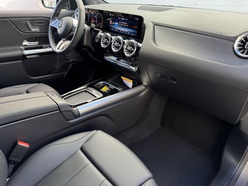 New 2026 Mercedes-Benz GLA 250 image 14