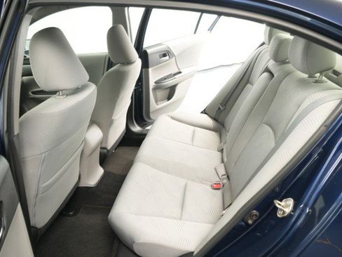 Used 2015 Honda Accord LX image 47