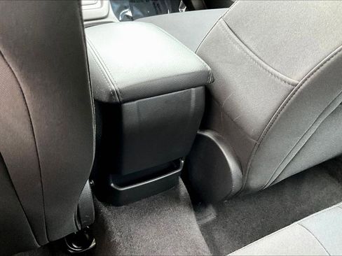 Used 2018 Ford Focus SEL FWD image 13