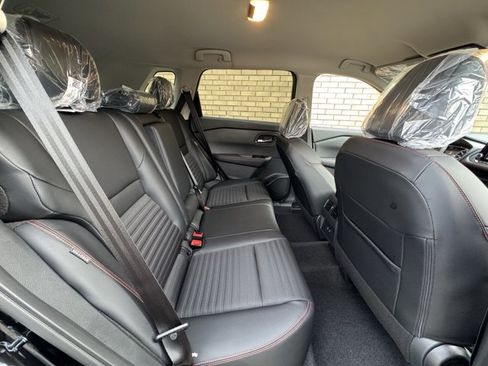 New 2026 Nissan Rogue Rock Creek image 10