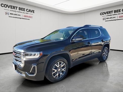 Used 2023 GMC Acadia SLT w/ Technology Package image 3