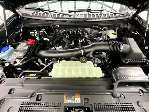 New 2026 Ford Expedition Active AWD/4WD image 12