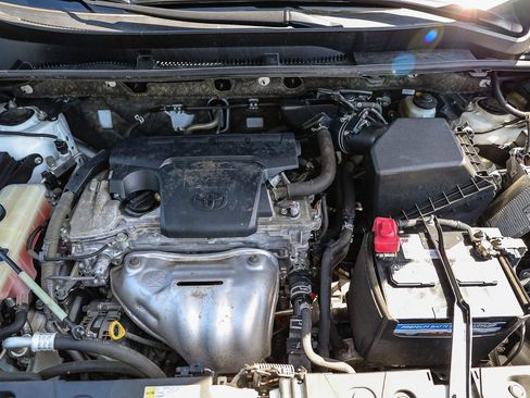 Used 2016 Toyota RAV4 SE FWD image 26