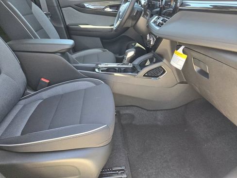New 2026 Chevrolet TrailBlazer LT w/ Convenience Package FWD image 10