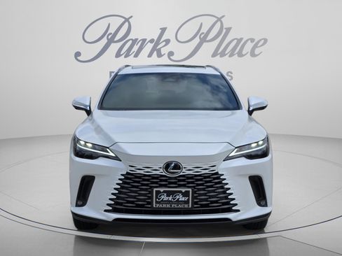 Used 2025 Lexus RX 350 Premium w/ Accessory Package (Z1) FWD image 8