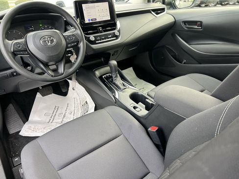 Used 2023 Toyota Corolla LE image 30