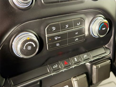 Used 2022 GMC Sierra 1500 SLE image 14