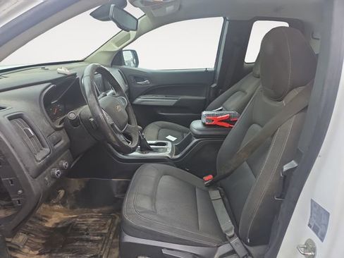 Used 2022 Chevrolet Colorado LT w/ Fleet Safety Package AWD/4WD image 9