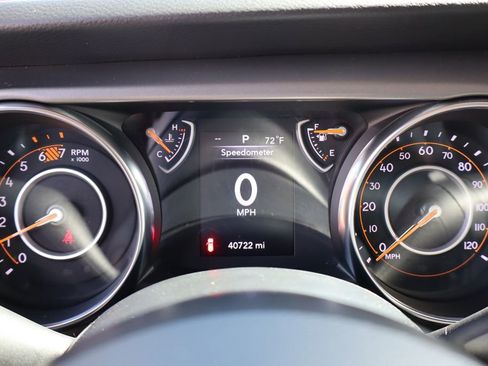 Used 2022 Jeep Wrangler Unlimited Sport image 17