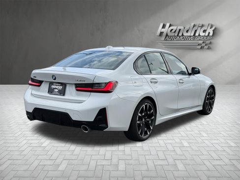 Used 2026 BMW 330i xDrive Sedan w/ M Sport Package AWD/4WD image 10