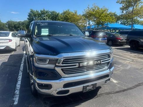 Used 2020 RAM 1500 Laramie AWD/4WD image 2