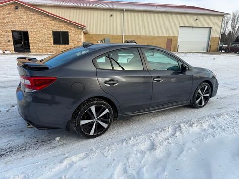 Used 2018 Subaru Impreza 2.0i Sport image 3
