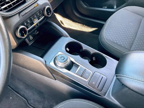 Used 2025 Ford Escape Active image 15