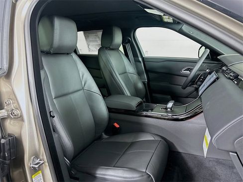 New 2026 Land Rover Range Rover Velar Dynamic SE image 26