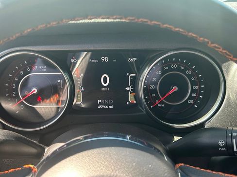 Used 2022 Jeep Gladiator Mojave w/ Trailer Tow Package AWD/4WD image 17