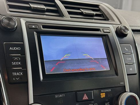 Used 2012 Toyota Camry SE image 22