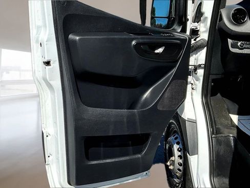 Used 2021 Mercedes-Benz Sprinter 3500 w/ Driver Convenience Package image 16