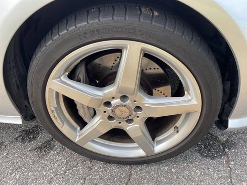 Used 2012 Mercedes-Benz CLS 550 4MATIC image 13